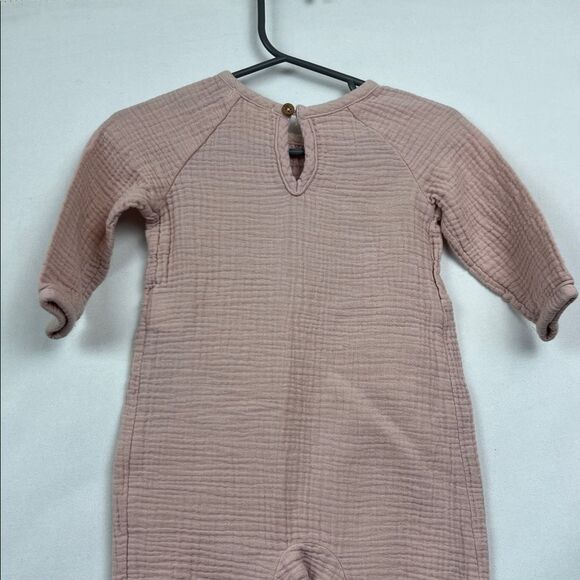 Grayson Collective Dusty rose pink cotton waffle smocked muslin jumpsuit 3-6 min - Picture 8 of 12
